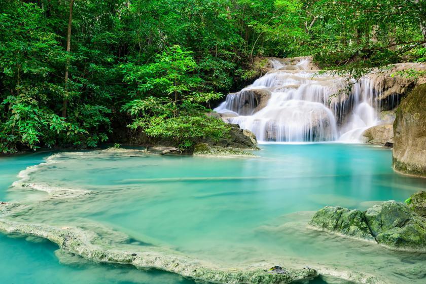 10 آبشار زیبای تایلند برای عاشقان طبیعت گردی
