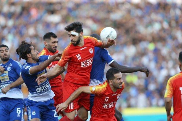 تساوی بدون گل استقلال و فولاد در نیمه نخست تساوی بدون گل استقلال و فولاد در نیمه نخست