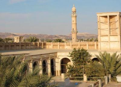 خانه گلبتان ؛ بنایی قاجاری با 5 بادگیر در کرانه خلیج فارس ، بادگیرهای این بنای تاریخی متفاوت است