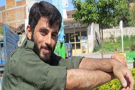 وعده صادق حاج قاسم به خانواده شهید مدافع حرم، سعید آمد وعده صادق حاج قاسم به خانواده شهید مدافع حرم، سعید آمد