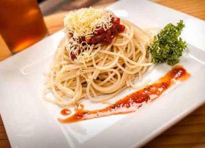 طرز تهیه اسپاگتی ایتالیایی با دو نوع سس پستو و گوجه فرنگی