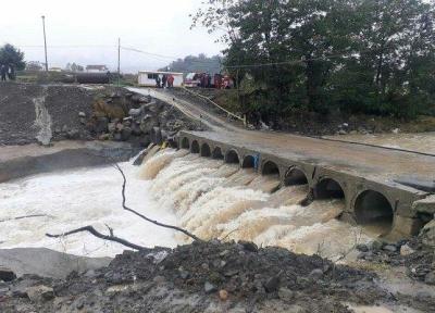 بارش 234 میلیمتری در چابکسر، ورود سیلاب به روستای باقلاکش صومعه سرا