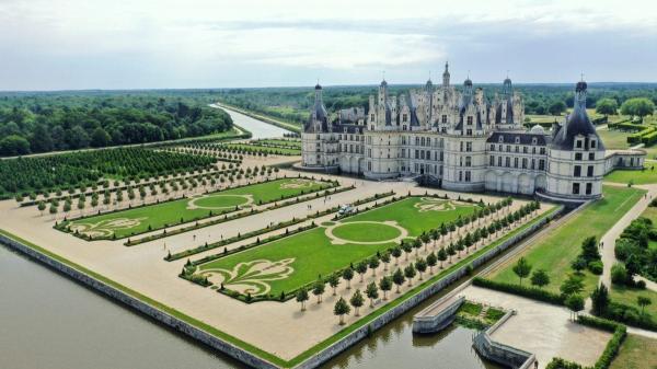 تور فرانسه ارزان: قلعه چمبورد ، معرفی جاذبه های این قلعه در فرانسه