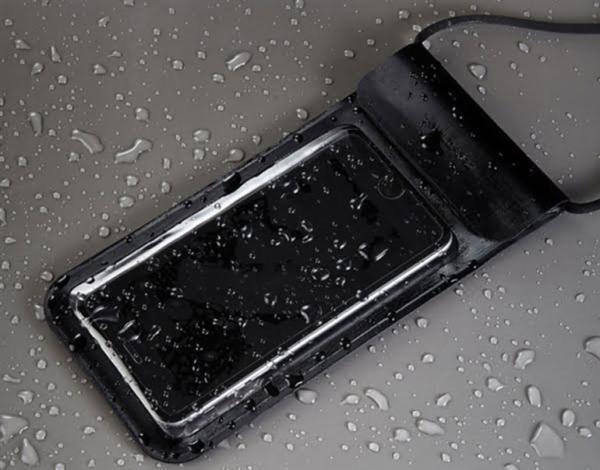 بهترین کاورهای گوشی ضد آب چه ویژگی ای دارند؟