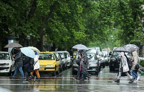 تهران در انتظار بارش باران